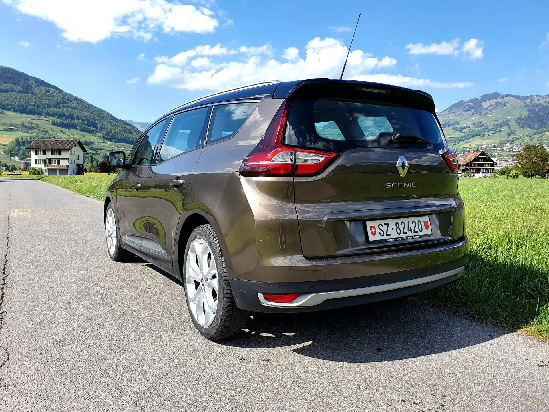 Renault Grand Scenic 2017 occasion Brunnen — 4