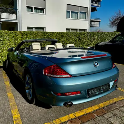 BMW 650i Steptronic — Cabriolet élégant, 367 ch et entretien BMW complet — tableau de bord
