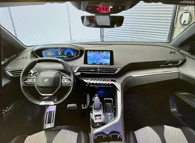 Peugeot 3008 300e Hybrid4 GT — SUV hybride rechargeable, 69 500 km, traction intégrale — Thumbnail 16