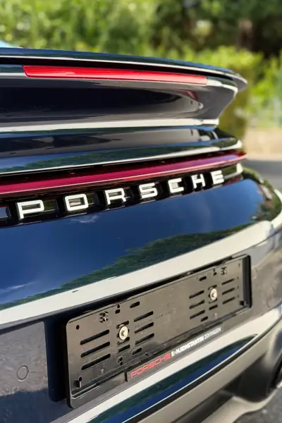 Porsche 911 Turbo PDK — Performance extrême, 24 000 km, garantie prolongée jusqu'en 2028 — Miniatura 9