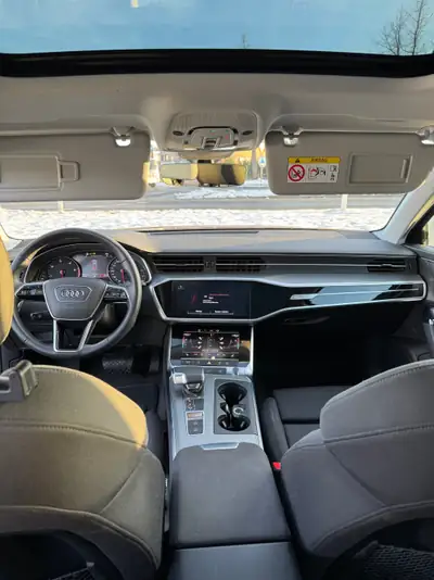 Audi A6 Avant 40 TDI Sport S-tronic — Break premium diesel, 57'500 km seulement — côté