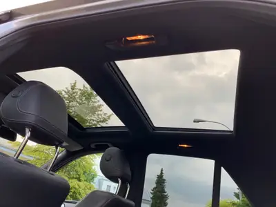 Mercedes-Benz ML 350 BlueTEC — SUV premium diesel 4×4, cuir et toit panoramique — Miniature 16