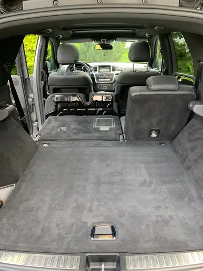 Mercedes-Benz ML 350 BlueTEC — SUV premium diesel 4×4, cuir et toit panoramique — Miniature 19