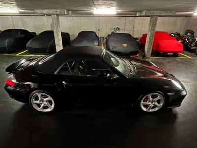 Porsche 911 Turbo Cabrio 2005 — Légendaire roadster turbo, boîte manuelle d'exception — vista posteriore