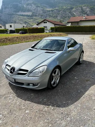 Mercedes-Benz SLK 280 — Cabriolet sportif 2006, 67'000 km, sans sinistre — Seitenansicht