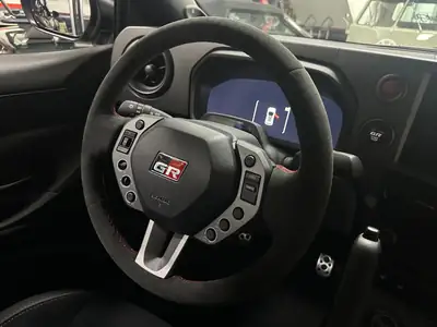 Toyota GR Yaris 1.6 GR Sport — 280 ch, performance pure et design agressif — detail