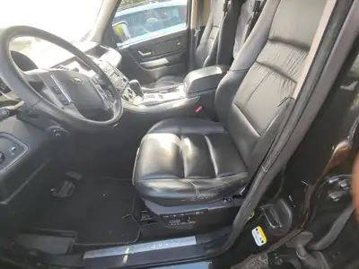 Land Rover Range Rover Sport 2.7 Td6 HSE — SUV premium Diesel, 4x4 performant — Thumbnail 11