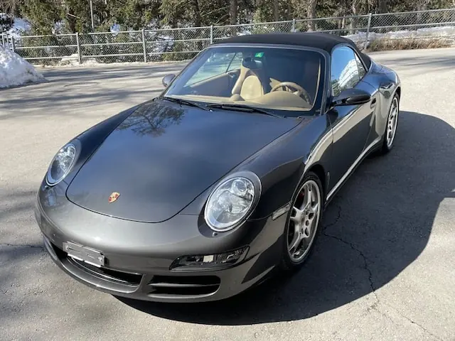 Porsche 911 Carrera 4S Cabrio — Cabriolet sportif all-wheel drive, 76'000 km