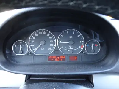 BMW 330Ci Cabriolet — Youngtimer élégant, moteur 231 ch, contrôle technique frais — Miniature 10