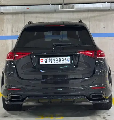 Mercedes-Benz GLE 350 de 4Matic — SUV hybride diesel rechargeable, 75'000 km — fianco