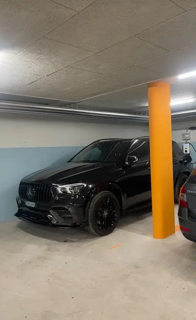 Mercedes-Benz GLE 350 de 4Matic — SUV hybride diesel rechargeable, 75'000 km — vista posteriore