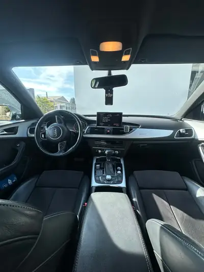 Audi A6 Avant 3.0 TDI V6 quattro — Monospace premium diesel, 162'000 km — exterior view