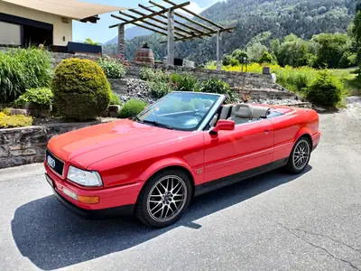 Audi Cabriolet 2.3 E — Roadster années 90, moteur essence performant, sans sinistre — Seitenansicht