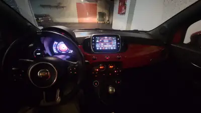 FIAT 595 Abarth 145cv — Sportive compacte dynamique, essence performante — Thumbnail 7
