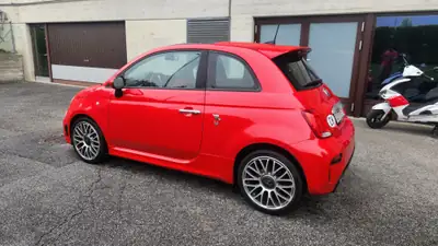 FIAT 595 Abarth 145cv — Sportive compacte dynamique, essence performante — Thumbnail 11
