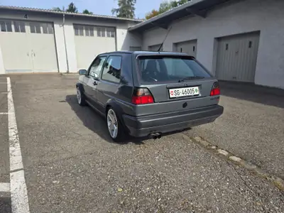 VW Golf 1800 GTI G60 — Une légende des années 90 restaurée avec passion — Miniatur 9