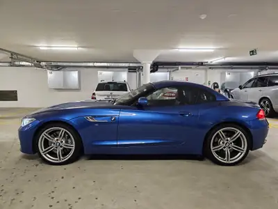 BMW Z4 sDrive35i — Cabriolet sportif, 306 ch et transmission manuelle — Miniature 7