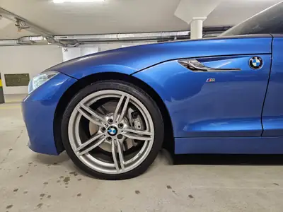 BMW Z4 sDrive35i — Cabriolet sportif, 306 ch et transmission manuelle — Miniature 10