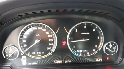 BMW X5 xDrive 30d — SUV premium performant, 146'000 km, sans sinistre — Miniatur 9