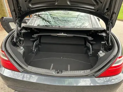 Mercedes-Benz SLK 250 AMG Paket — Cabriolet sportif, 204 ch, entretien impeccable — Miniatur 7