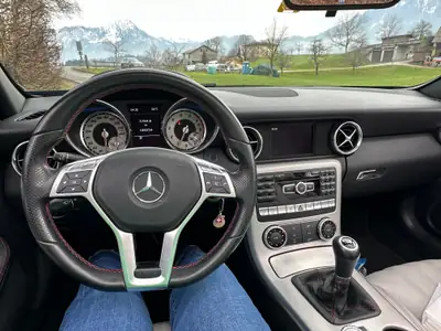 Mercedes-Benz SLK 250 AMG Paket — Cabriolet sportif, 204 ch, entretien impeccable — Miniatur 9