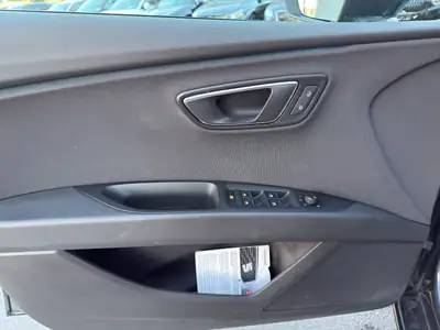 SEAT Leon 1.5 TSI EVO — Berline dynamique sans accident, équipée et économe — Thumbnail 12