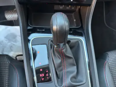 SEAT Leon 1.5 TSI EVO — Berline dynamique sans accident, équipée et économe — Thumbnail 16