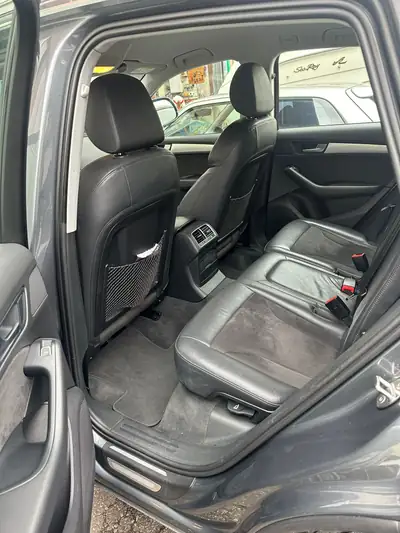Audi Q5 3.0 TDI quattro S-tronic — SUV Premium diesel, 4x4 performant — Thumbnail 8