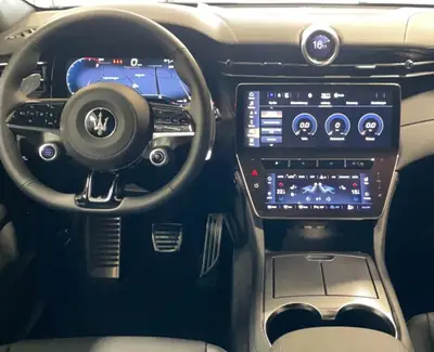 Maserati Grecale 2.0 MHEV GT — SUV hybride sportif, 20'000 km seulement — Thumbnail 7