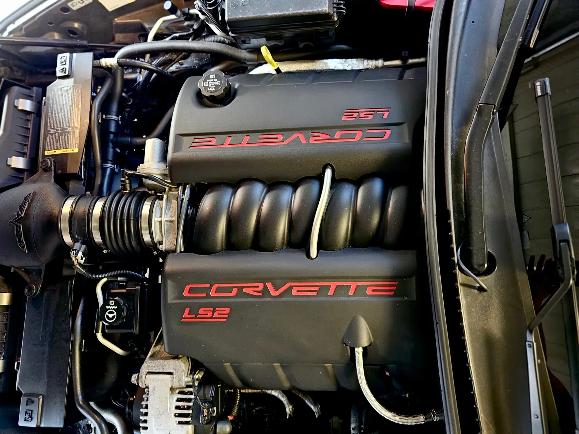 Chevrolet Corvette 6.0 — Coupé sportif légendaire, 404 ch et seulement 70'000 km