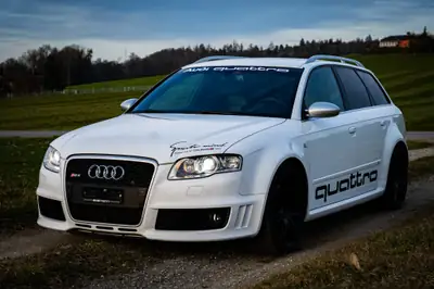 Audi RS4 Avant 4.2 V8 Quattro — Sportkombi légendaire, 420 ch, historique sans sinistre — side view