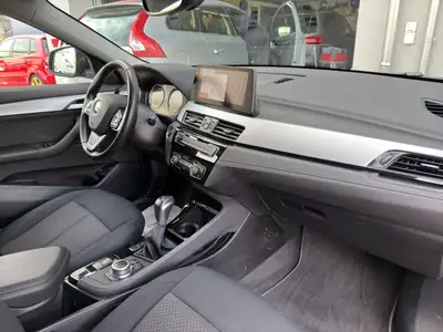 BMW X2 xDrive 25e Steptronic — Hybride rechargeable sportif, 79'850 km seulement — Miniature 23