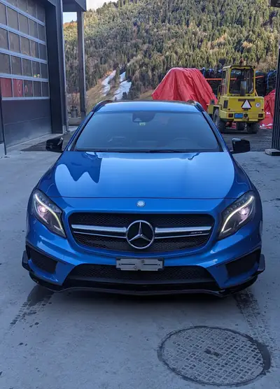 Mercedes-Benz GLA 45 AMG 4Matic — SUV haute performance, 381 ch dynamiques — Detail