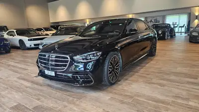 Mercedes-Benz S 580 e L 4Matic AMG Line — Berline hybride rechargeable, 28 000 km seulement — fianco