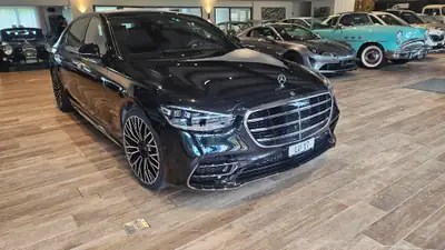 Mercedes-Benz S 580 e L 4Matic AMG Line — Berline hybride rechargeable, 28 000 km seulement — cruscotto
