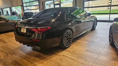 Mercedes-Benz S 580 e L 4Matic AMG Line — Berline hybride rechargeable, 28 000 km seulement — Miniatura 10