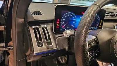 Mercedes-Benz S 580 e L 4Matic AMG Line — Berline hybride rechargeable, 28 000 km seulement — Miniatura 23