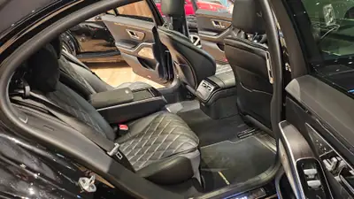 Mercedes-Benz S 580 e L 4Matic AMG Line — Berline hybride rechargeable, 28 000 km seulement — Miniatura 28