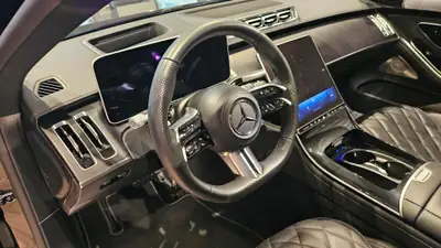 Mercedes-Benz S 580 e L 4Matic AMG Line — Berline hybride rechargeable, 28 000 km seulement — Miniatura 31