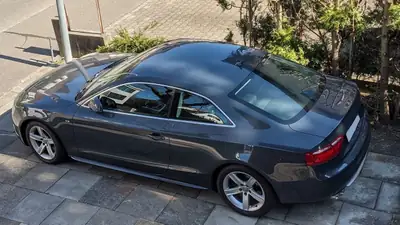 Audi S5 Coupé 4.2 FSI — V8 sportif 353 ch, échappement Milltek, sans accident — Miniatura 12