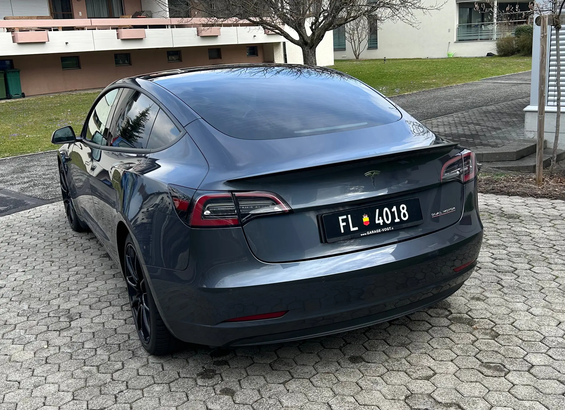 Tesla Model 3 2021 occasion Balzers — 3