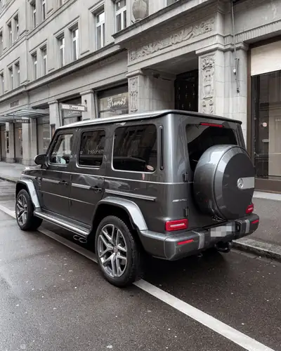 Mercedes-Benz G 63 AMG — Légende tout-terrain, 585 ch et seulement 19 900 km — Miniature 7