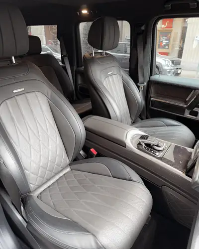 Mercedes-Benz G 63 AMG — Légende tout-terrain, 585 ch et seulement 19 900 km — Miniature 10
