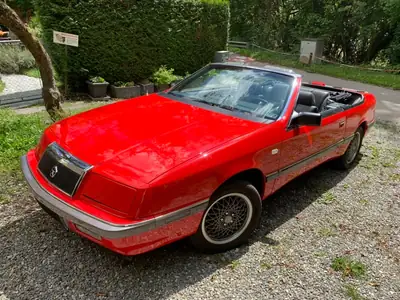 Chrysler Le Baron 2.2 Turbo GTC — Cabriolet sportif des années 80, turbo 177 ch — vue extérieure
