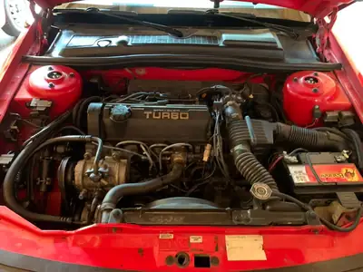 Chrysler Le Baron 2.2 Turbo GTC — Cabriolet sportif des années 80, turbo 177 ch — intérieur