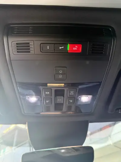 Skoda Superb Combi 2.0 TDi SportLine+ 4x4 — Monospace robuste, intégralement révisé — Miniatur 12
