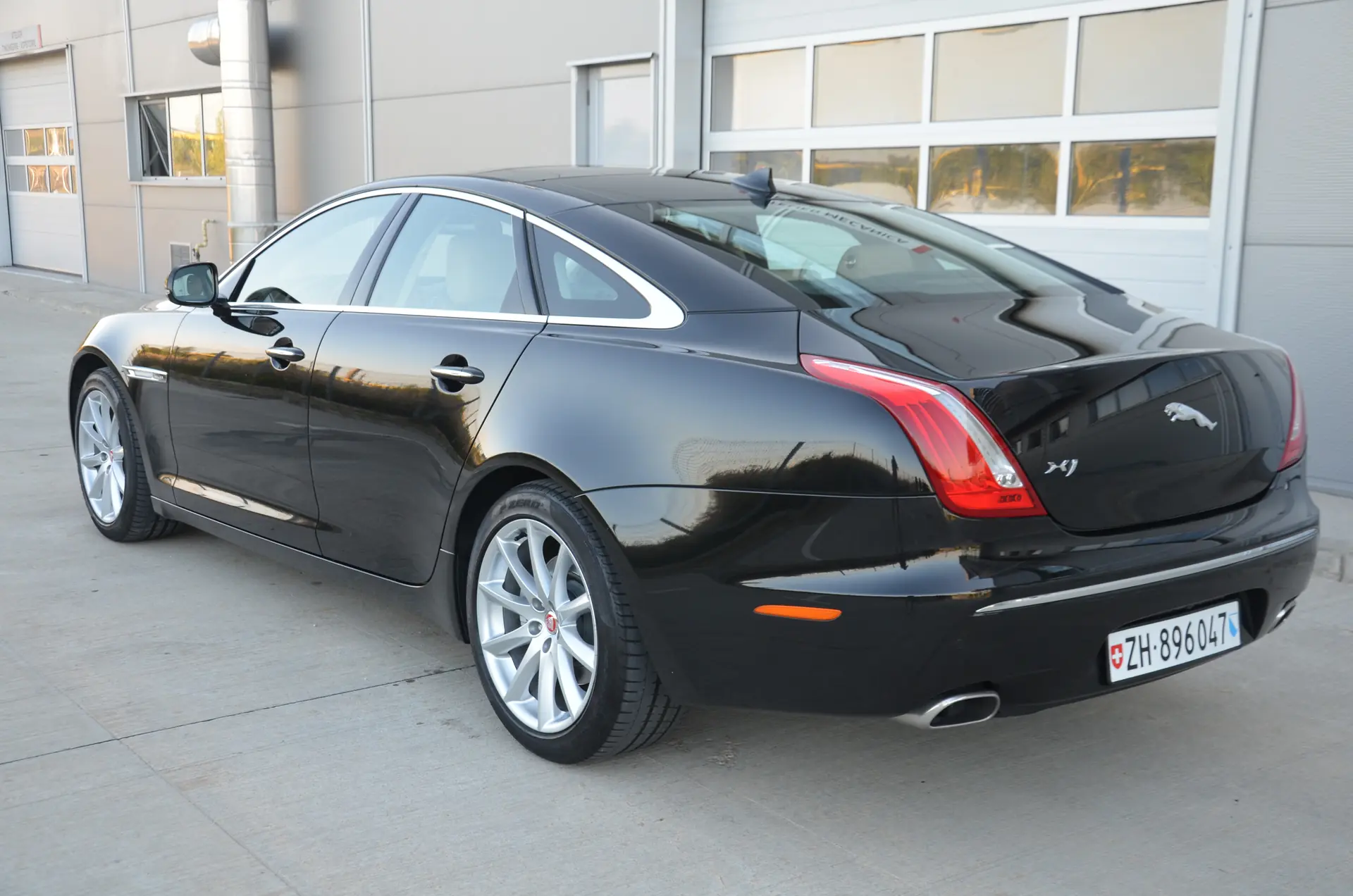Jaguar XJ 2014 occasion Niederhasli — 3