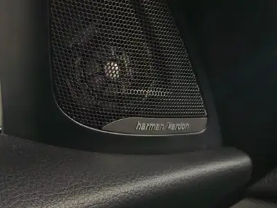 BMW M135i Steptronic — Berline sportive 326 ch, moteur 3.0L turbo, contrôle technique validé — Miniature 13