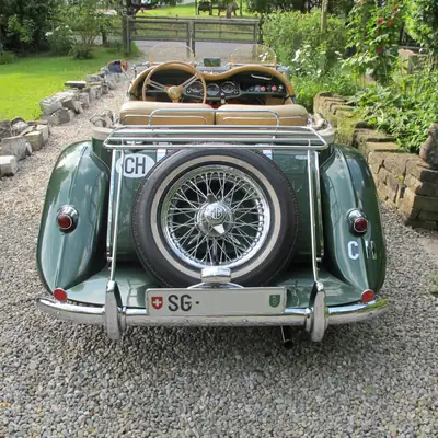 MG Midget TF 1954 — Roadster anglais vintage, charme rétro authentique — Miniature 7