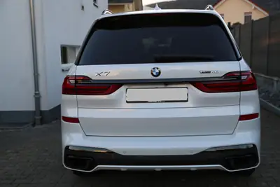 BMW X7 xDrive 48V 40i — SUV 7 places hybride, 52 500 km seulement — tableau de bord